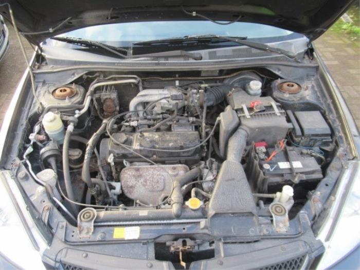 Usagé Assistant de freinage Mitsubishi Lancer Wagon (CS/CT) 1.6 16V Prix € 50,00 Règlement à la marge proposé par Boekholt autodemontage B.V