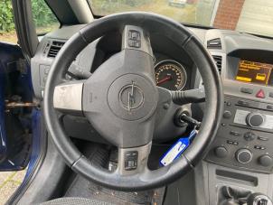 Used Left airbag (steering wheel) Opel Zafira (M75) 2.2 16V Direct Ecotec Price € 50,00 Margin scheme offered by Boekholt autodemontage B.V