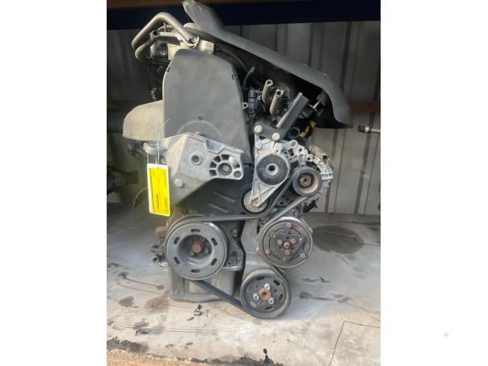 Używane Silnik Volkswagen New Beetle (9C1/9G1) 2.0 Cena € 301,29 Z VAT oferowane przez Boekholt autodemontage B.V
