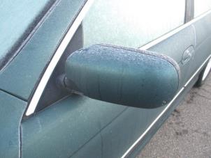 Used Wing mirror, left BMW 5 serie Touring (E39) 525tds Price on request offered by Boekholt autodemontage B.V