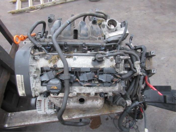 Motor de un Skoda Fabia (6Y5) 1.4i 16V 2004