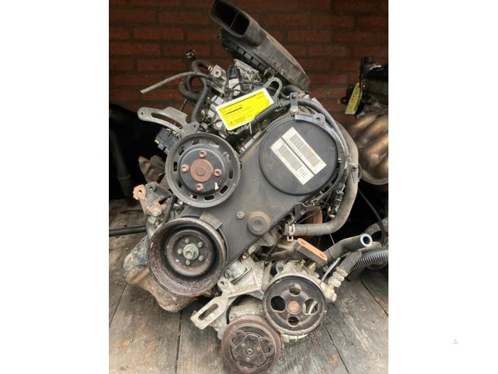 Motor van een Suzuki Swift (SF310/413) 1.3 2000