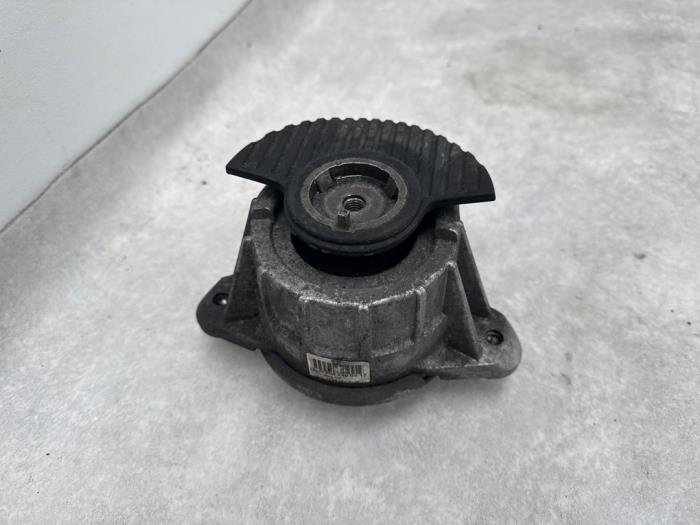 Used Engine mount Mercedes E (C207) E-350 CGI V6 24V Price € 35,00 Margin scheme offered by Boekholt autodemontage B.V