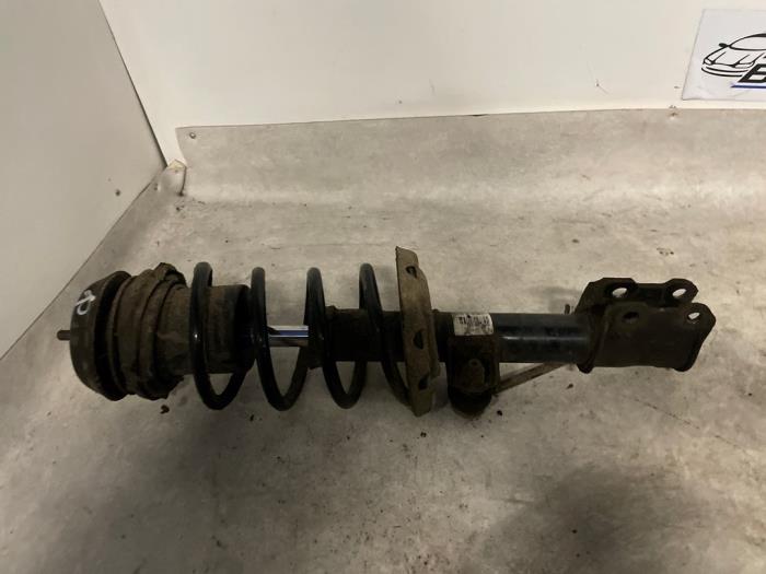 Front shock absorber, right from a Opel Combo (Corsa C) 1.7 DI 16V 2004
