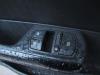 Opel Corsa D 1.3 CDTi 16V ecoFLEX Electric window switch