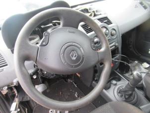 Usagé Airbag gauche (volant) Renault Megane II (BM/CM) 1.5 dCi 80 Prix € 50,00 Règlement à la marge proposé par Boekholt autodemontage B.V