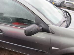 Used Wing mirror, right Renault Megane II (BM/CM) 1.5 dCi 80 Price on request offered by Boekholt autodemontage B.V