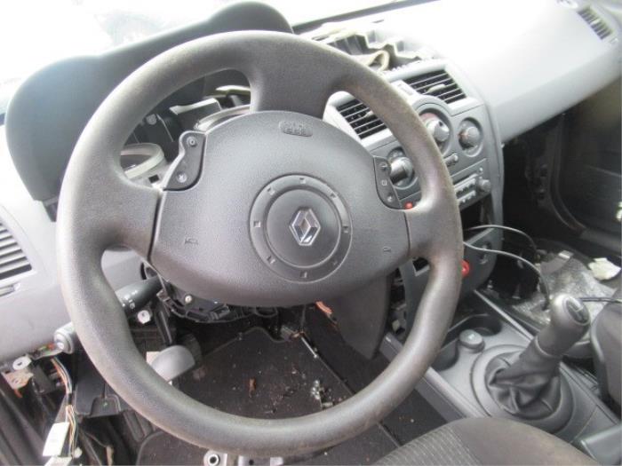 Steering wheel from a Renault Megane II (BM/CM) 1.5 dCi 80 2004
