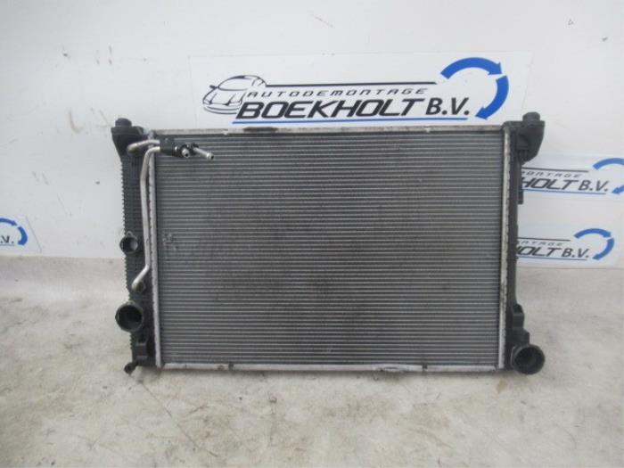 Used Radiator Mercedes E (C207) E-350 CGI V6 24V Price € 149,00 Margin scheme offered by Boekholt autodemontage B.V
