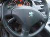 Steering wheel from a Peugeot 5008 I (0A/0E), 2009 / 2017 1.6 VTI 16V, MPV, Petrol, 1.598cc, 88kW (120pk), FWD, EP6C; 5FS, 2009-09 / 2017-03, 0A5FS; 0E5FS 2011
