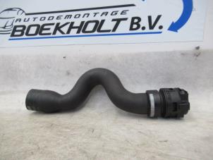 Used Radiator hose Citroen C4 Cactus (0B/0P) 1.6 Blue Hdi 100 Price € 30,00 Margin scheme offered by Boekholt autodemontage B.V