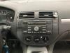 Reproductor de CD y radio de un Ford Focus C-Max, 2003 / 2007 1.6 16V, MPV, Gasolina, 1.596cc, 74kW (101pk), FWD, HWDA; HWDB; EURO4, 2003-10 / 2007-03, DMW 2004