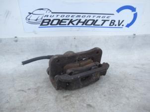 Used Rear brake calliper, right Hyundai H-300 2.5 CRDi Price € 48,40 Inclusive VAT offered by Boekholt autodemontage B.V