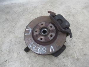 Used Front brake calliperholder, left Peugeot 407 (6D) 2.0 16V Price € 17,50 Margin scheme offered by Boekholt autodemontage B.V
