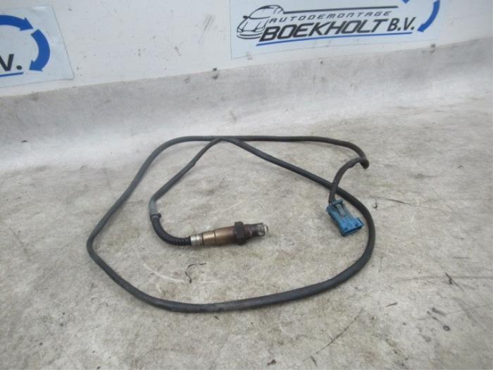 Używane Sonda lambda Peugeot 407 (6D) 2.0 16V Cena € 17,50 Procedura marży oferowane przez Boekholt autodemontage B.V