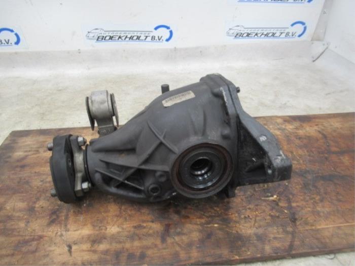 Gebrauchte Differential hinten Mercedes E (C207) E-350 CGI V6 24V Preis € 275,00 Margenregelung angeboten von Boekholt autodemontage B.V