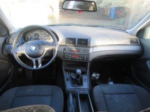 Used Right airbag (dashboard) BMW 3 serie (E46/4) 316i Price € 45,00 Margin scheme offered by Boekholt autodemontage B.V