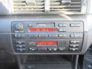 Usagé Radio/Lecteur CD BMW 3 serie (E46/4) 316i Prix € 39,00 Règlement à la marge proposé par Boekholt autodemontage B.V