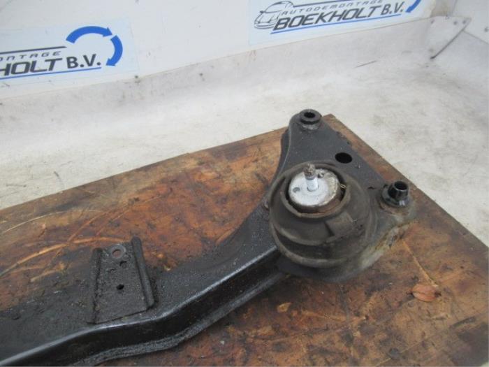 Used Engine mount BMW 3 serie (E46/4) 316i Price € 25,00 Margin scheme offered by Boekholt autodemontage B.V