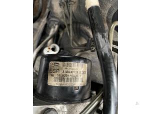 Used ABS pump Mercedes C Combi (S203) 2.2 C-200 CDI 16V Price € 165,00 Margin scheme offered by Boekholt autodemontage B.V
