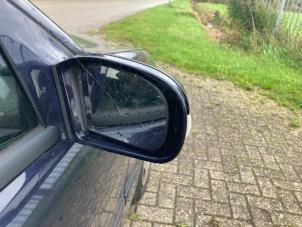 Used Wing mirror, right Mercedes C Combi (S203) 2.2 C-200 CDI 16V Price € 95,00 Margin scheme offered by Boekholt autodemontage B.V