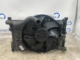 Usagé Ventilateur radiateur Mercedes C Combi (S203) 2.2 C-200 CDI 16V Prix € 75,00 Règlement à la marge proposé par Boekholt autodemontage B.V