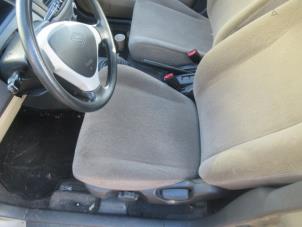 Used Seat, left Suzuki Liana (ERC/ERD/RH4) 1.6 MPi 16V Price € 75,00 Margin scheme offered by Boekholt autodemontage B.V