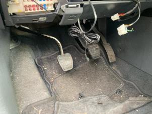 Used Brake pedal Mitsubishi Colt (Z2/Z3) 1.3 16V Price € 25,00 Margin scheme offered by Boekholt autodemontage B.V