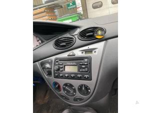 Used Radio CD player Ford Focus 1 1.6 16V Price € 40,00 Margin scheme offered by Boekholt autodemontage B.V