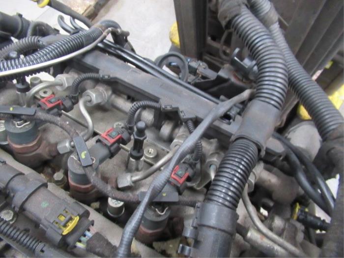 Usagé Distributeur de carburant Opel Corsa D 1.3 CDTi 16V ecoFLEX Prix € 49,00 Règlement à la marge proposé par Boekholt autodemontage B.V