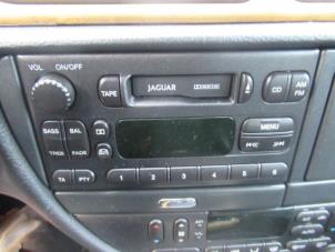 Gebrauchte Radio/Cassette Jaguar S-type (X200) 3.0 V6 24V Preis € 99,00 Margenregelung angeboten von Boekholt autodemontage B.V