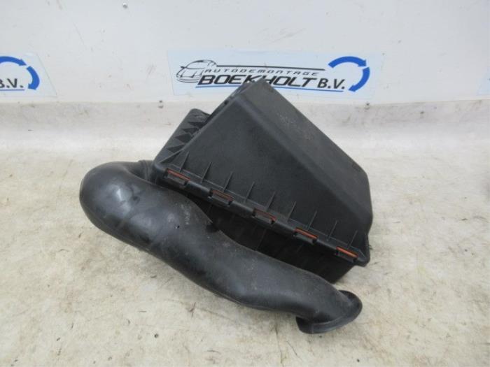 Gebrauchte Luftfiltergehäuse Jaguar S-type (X200) 3.0 V6 24V Preis € 45,00 Margenregelung angeboten von Boekholt autodemontage B.V