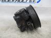 Pompe direction assistée d'un Ford Mondeo III Wagon 1.8 16V SCI 2004