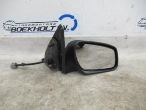 Used Wing mirror, right Ford Mondeo III Wagon 1.8 16V SCI Price € 45,00 Margin scheme offered by Boekholt autodemontage B.V