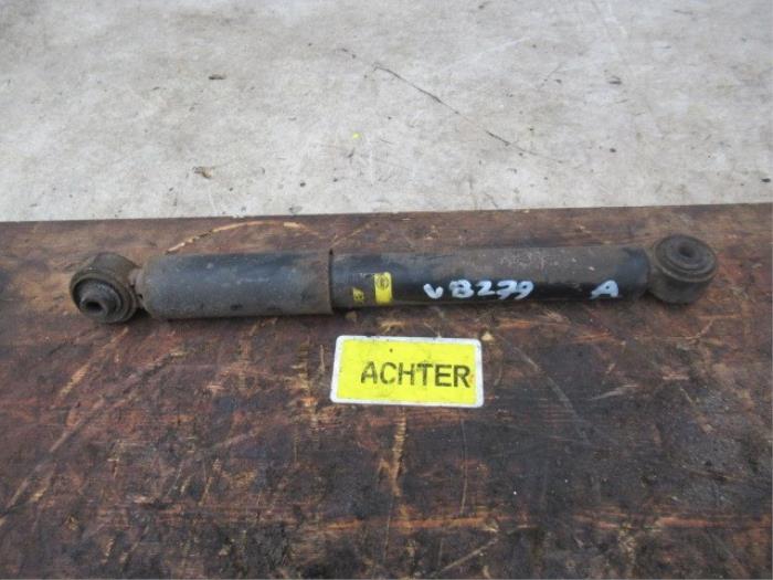 Rear shock absorber, right from a Ford Mondeo III Wagon 1.8 16V SCI 2004