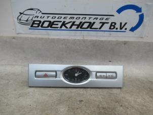 Used Clock Ford Mondeo III Wagon 1.8 16V SCI Price € 45,00 Margin scheme offered by Boekholt autodemontage B.V