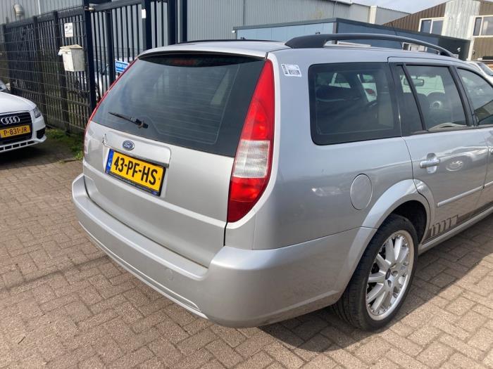 Gebrauchte Handgriff Ford Mondeo III Wagon 1.8 16V SCI Preis € 21,00 Margenregelung angeboten von Boekholt autodemontage B.V
