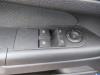 Interruptor de ventanilla eléctrica de un Opel Zafira (M75), 2005 / 2015 2.2 16V Direct Ecotec, MPV, Gasolina, 2.198cc, 110kW (150pk), FWD, Z22YH; EURO4, 2005-07 / 2012-12, M75 2007