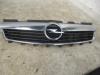 Grille from a Opel Zafira (M75) 2.2 16V Direct Ecotec 2007