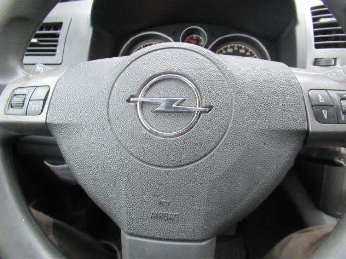 Airbag izquierda (volante) de un Opel Zafira (M75) 2.2 16V Direct Ecotec 2007