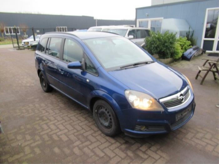 Używane Klakson Opel Zafira (M75) 2.2 16V Direct Ecotec Cena € 24,00 Procedura marży oferowane przez Boekholt autodemontage B.V