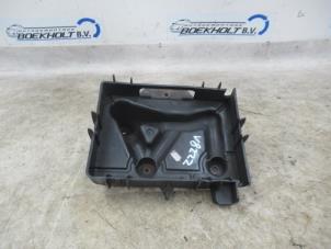 Used Battery box Seat Ibiza III (6L1) 1.4 16V 85 Price € 24,00 Margin scheme offered by Boekholt autodemontage B.V
