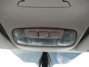 Gebrauchte Innenbeleuchtung vorne Ford Transit Connect (PJ2) 1.6 TDCi 16V 95 Preis € 36,30 Mit Mehrwertsteuer angeboten von Boekholt autodemontage B.V