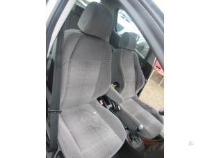 Used Front seatbelt buckle, left Peugeot 307 (3A/C/D) 1.6 16V Price € 24,00 Margin scheme offered by Boekholt autodemontage B.V