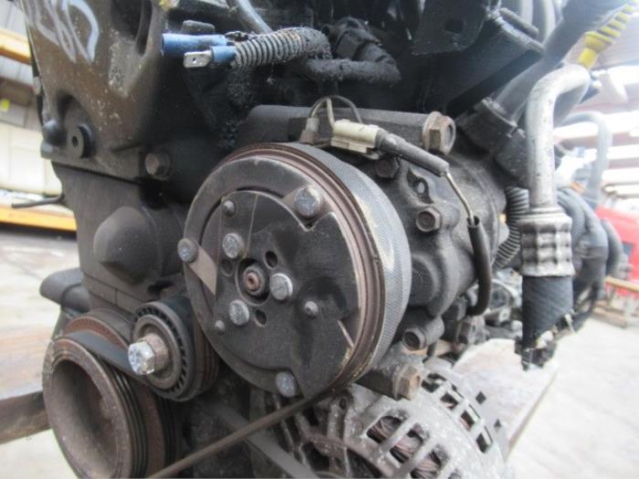 Gebrauchte Klimapumpe Renault Clio II (BB/CB) 1.2 16V Preis € 45,00 Margenregelung angeboten von Boekholt autodemontage B.V