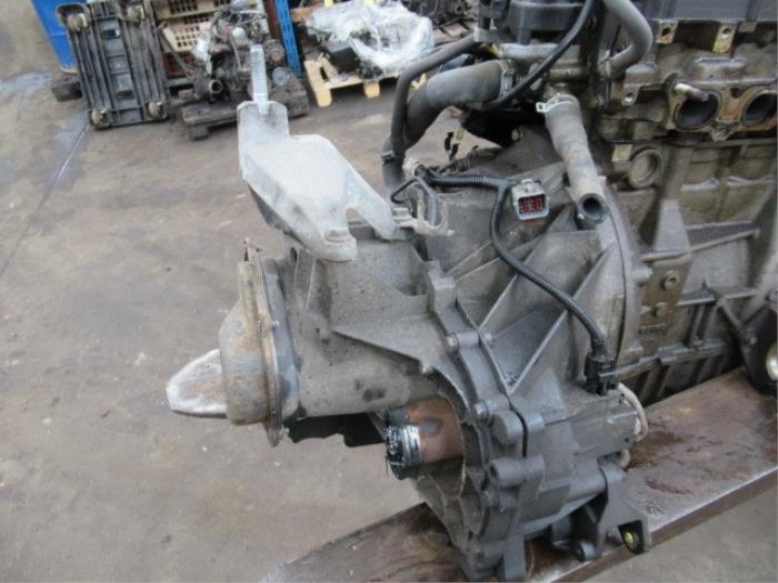 Gearbox from a Ford Focus 1 Wagon 1.6 16V 2004
