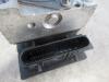 ABS Pumpe van een Renault Clio II (BB/CB) 1.2 16V 2005