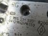 ABS Pumpe van een Renault Clio II (BB/CB) 1.2 16V 2005
