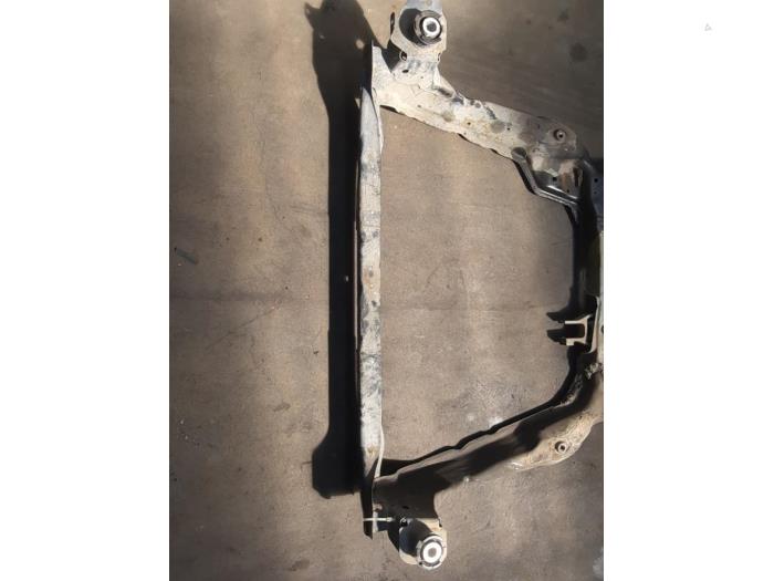 Used Subframe Ford Mondeo IV Wagon 2.3 16V Price € 99,00 Margin scheme offered by Boekholt autodemontage B.V
