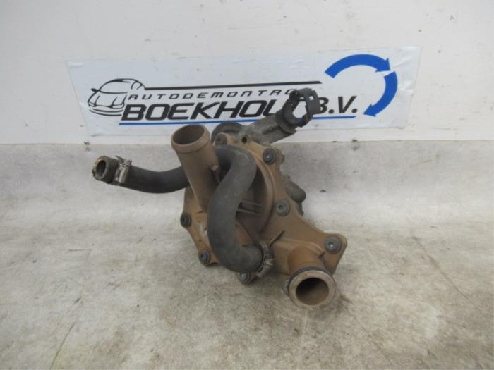Usagé Pompe à eau Citroen Jumper (U9) 2.2 HDi 120 Prix € 49,00 Règlement à la marge proposé par Boekholt autodemontage B.V